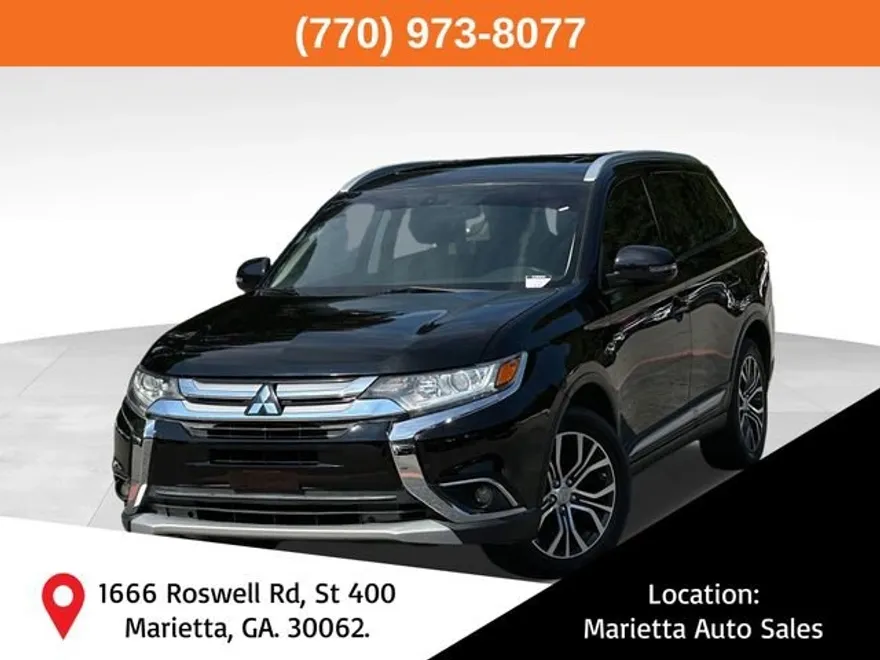 2017 Mitsubishi Outlander SE photo 1