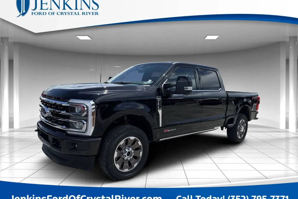 2025 Ford F-250 King Ranch photo 1