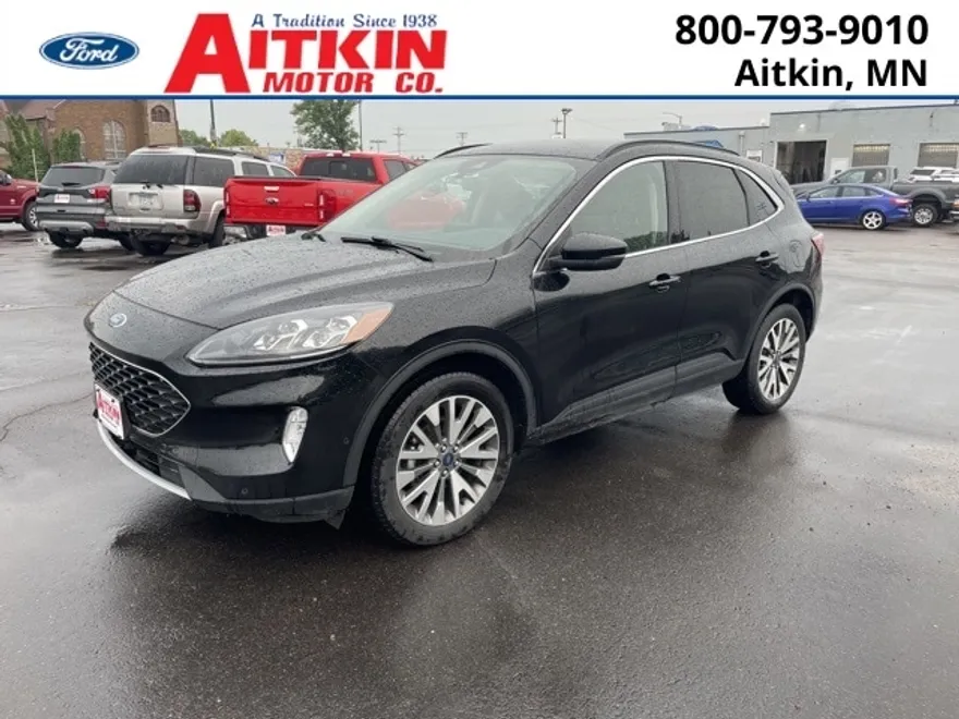 2020 Ford Escape Titanium photo 1