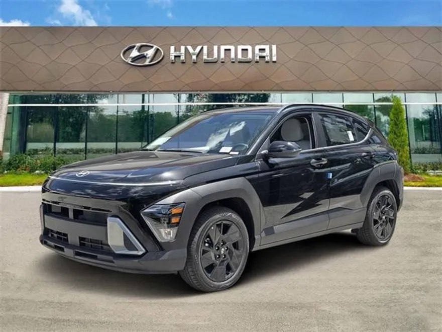 2026 Hyundai Kona SEL photo 1