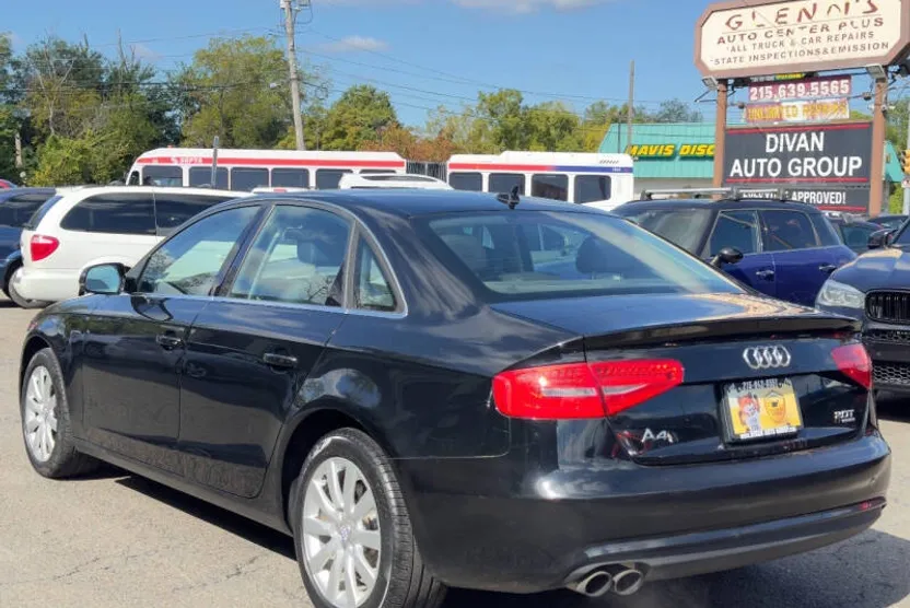 2013 Audi A4 2.0T Quattro Premium photo 1