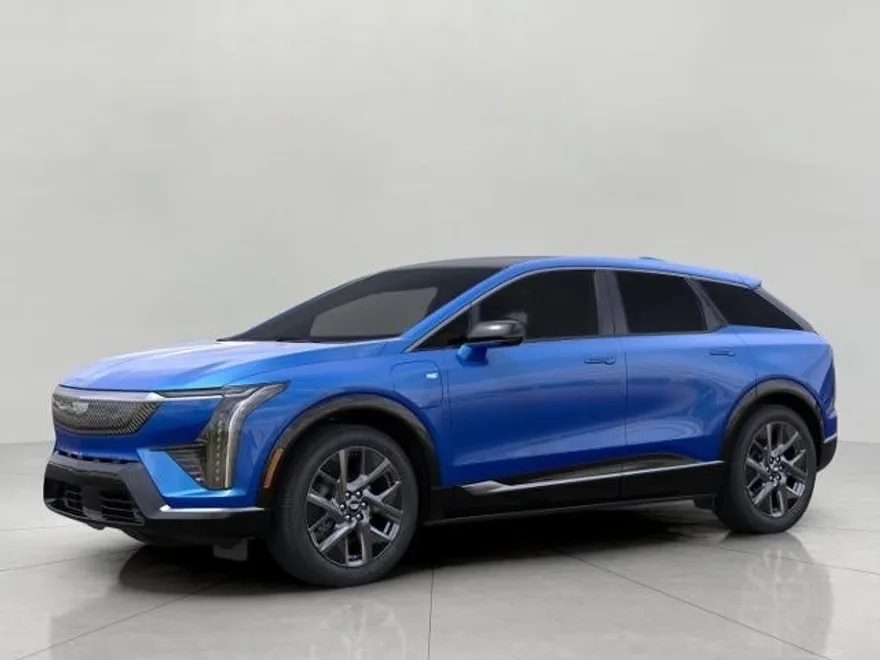 2025 Cadillac Optiq Luxury photo 1