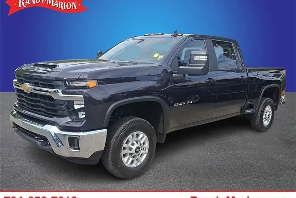 2024 Chevrolet Silverado 2500HD LT photo 1