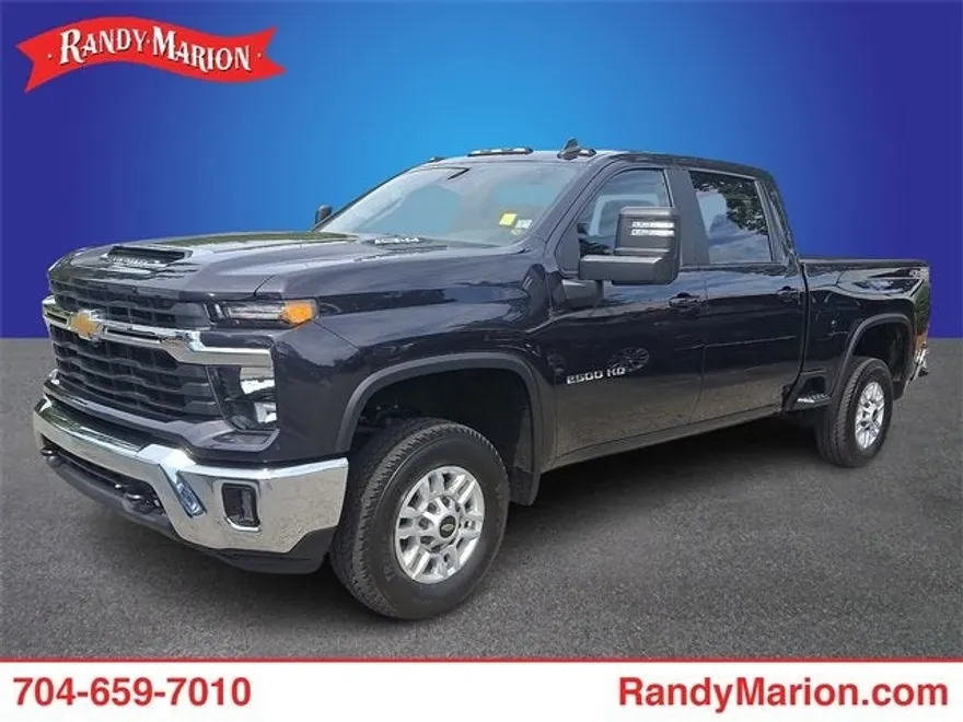 2024 Chevrolet Silverado 2500HD LT photo 1