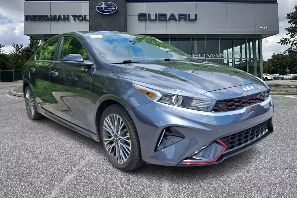 2023 Kia Forte GT-Line photo 1