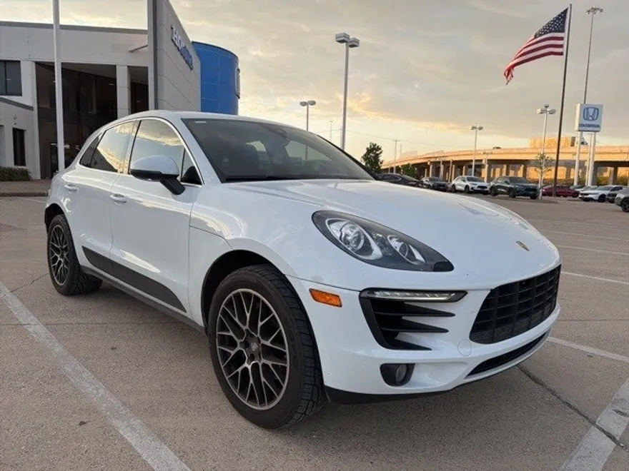 2018 Porsche Macan S photo 1