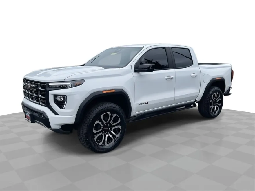 2025 Gmc Canyon AT4 photo 1