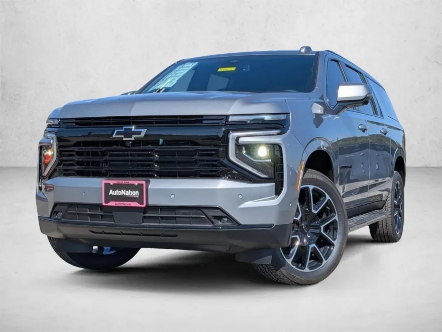 2026 Chevrolet Suburban RST photo 1