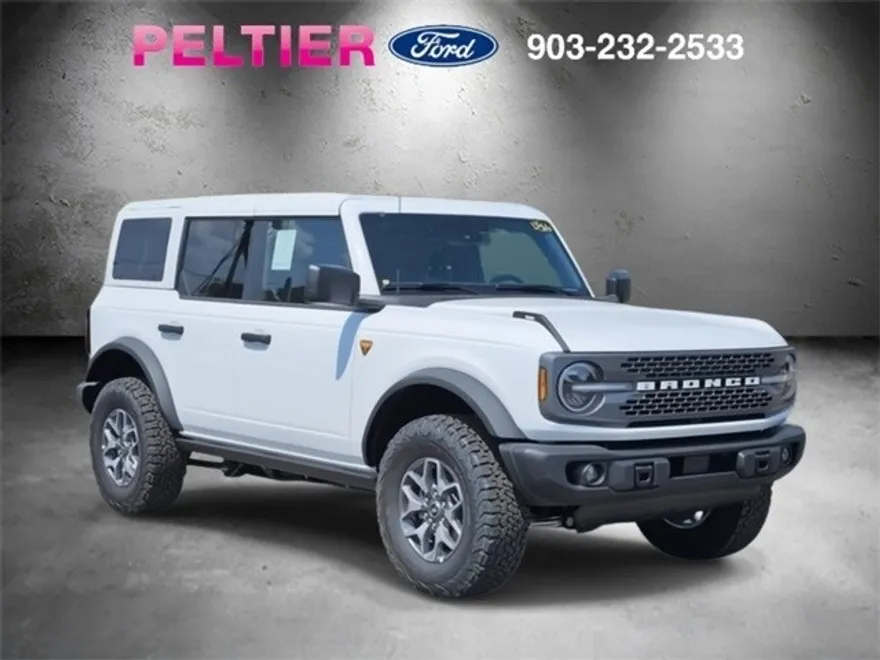 2025 Ford Bronco Badlands photo 1