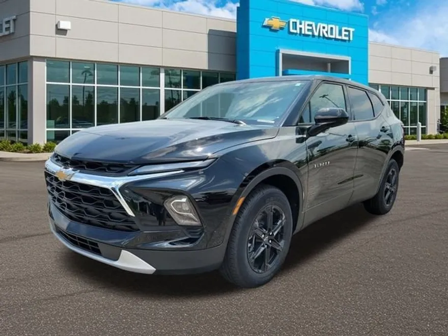 2025 Chevrolet Blazer 2LT photo 1