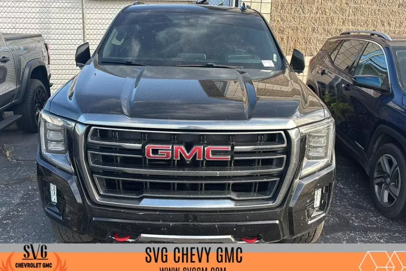 2021 Gmc Yukon XL AT4 photo 1