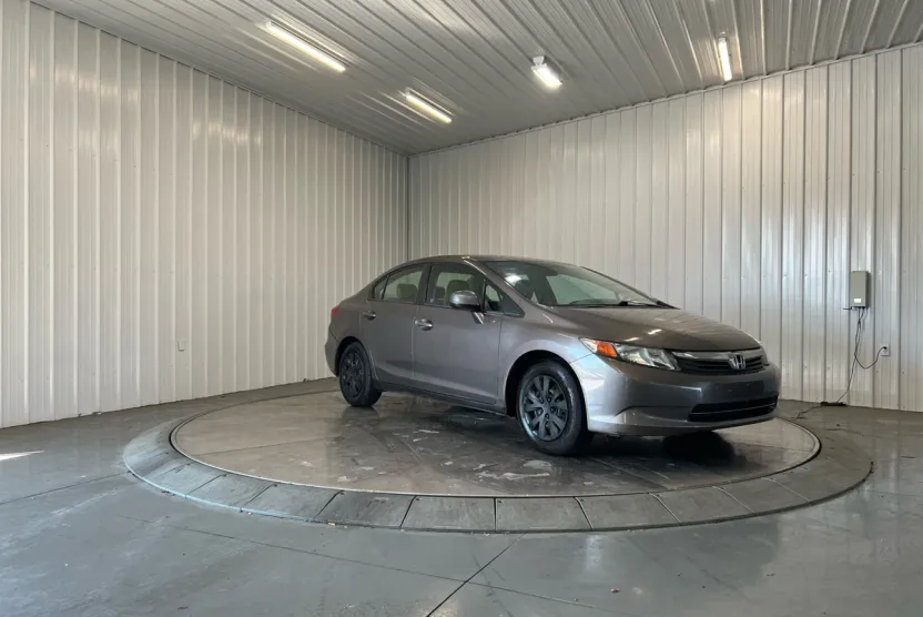 2012 Honda Civic LX photo 1