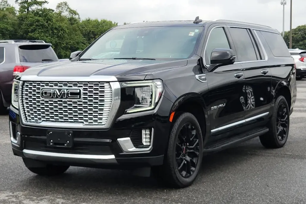 2023 Gmc Yukon XL Denali photo 1