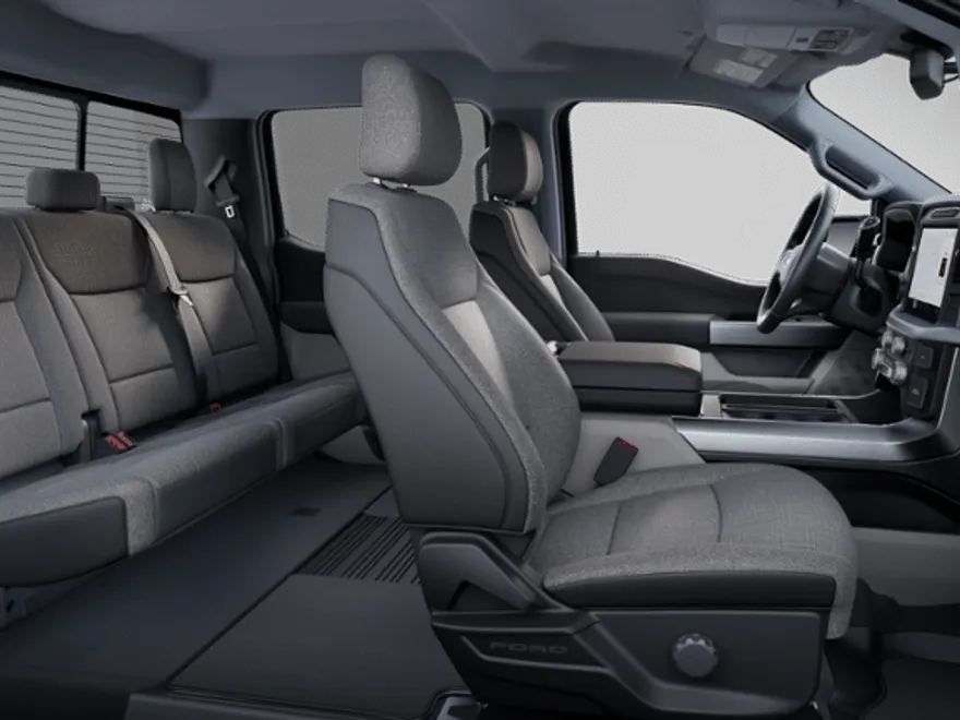 2025 Ford F-150 XLT photo 5