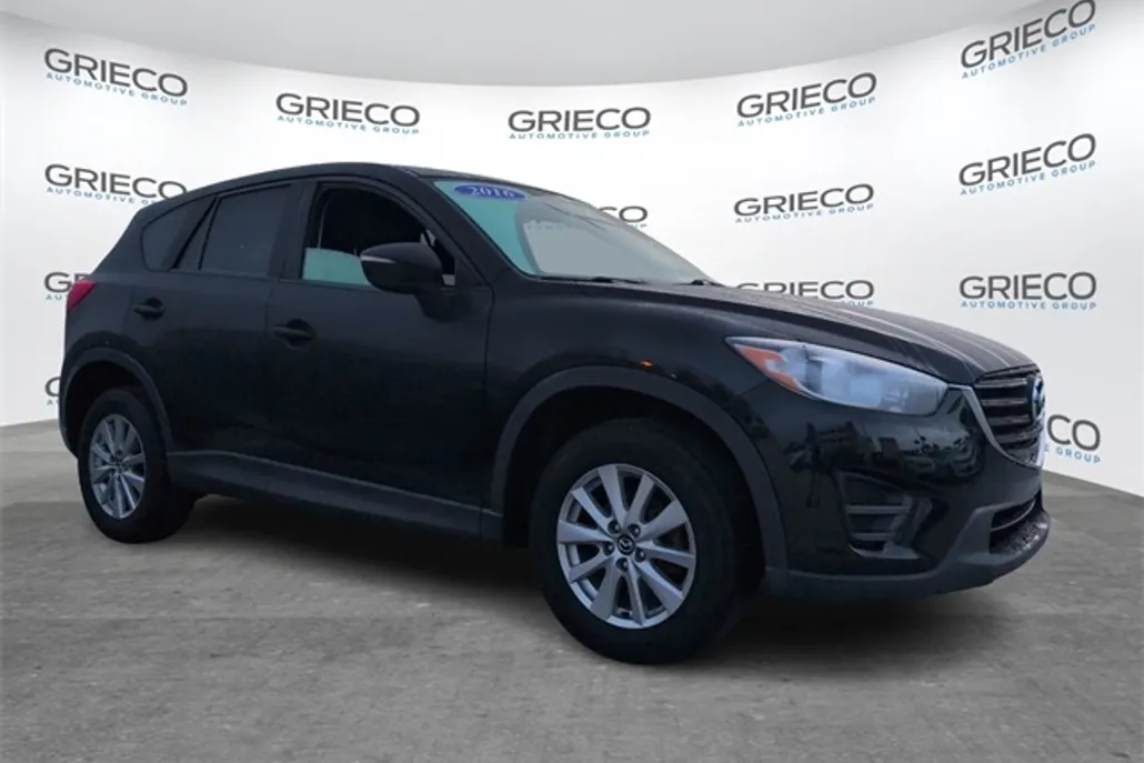 2016 Mazda CX-5 Sport photo 1