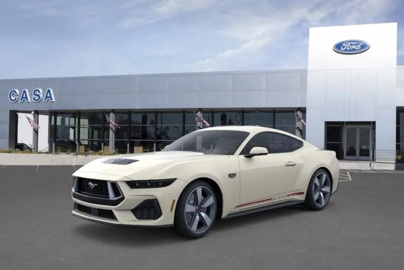 2025 Ford Mustang GT Premium photo 1