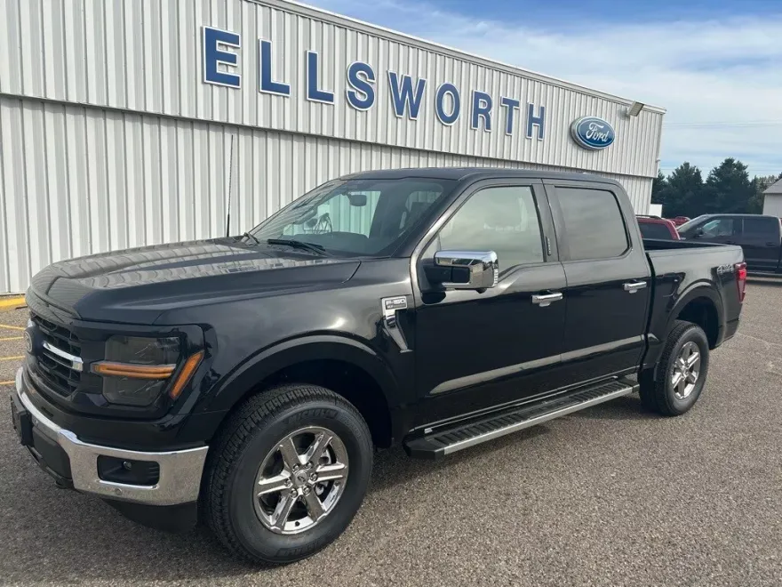 2024 Ford F-150 XLT photo 1