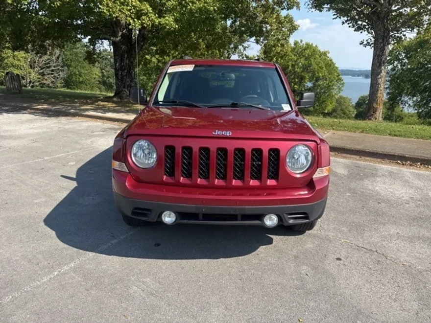 2016 Jeep Patriot Sport photo 1