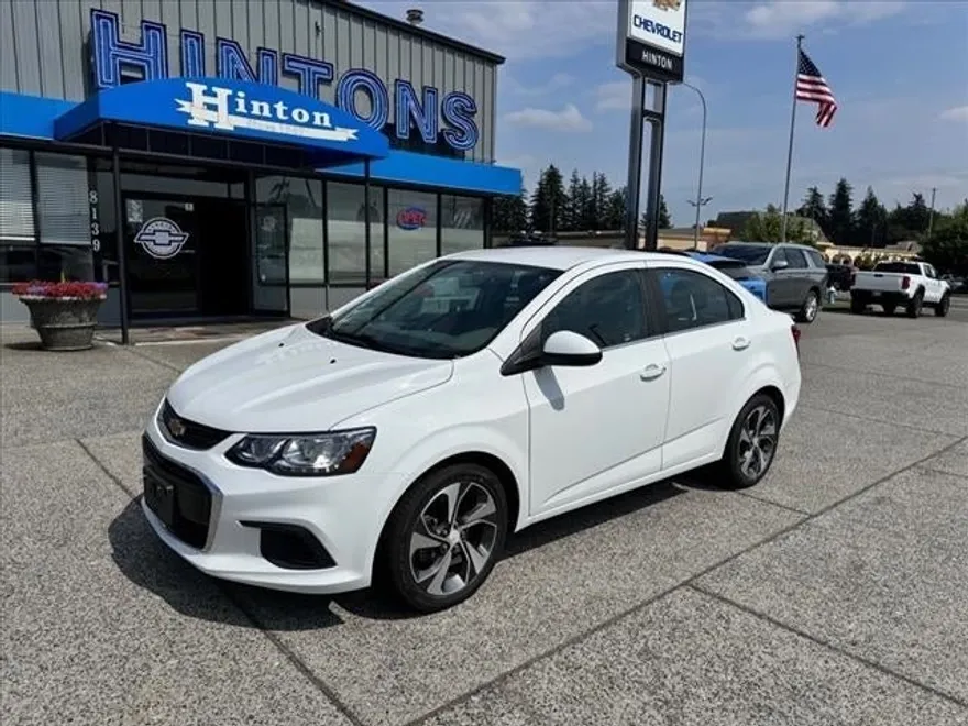 2018 Chevrolet Sonic Premier photo 1