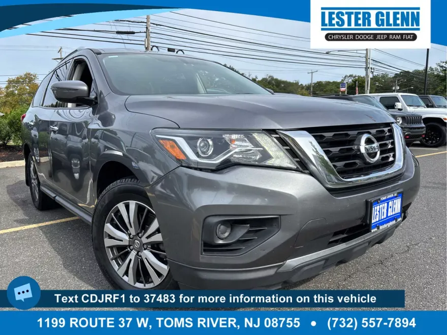 2018 Nissan Pathfinder S photo 1