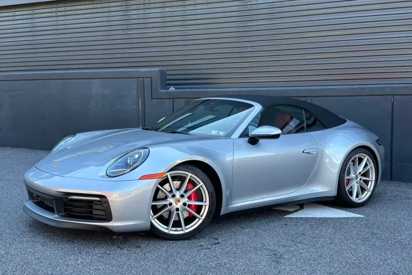 2024 Porsche 911 S Cabriolet photo 1