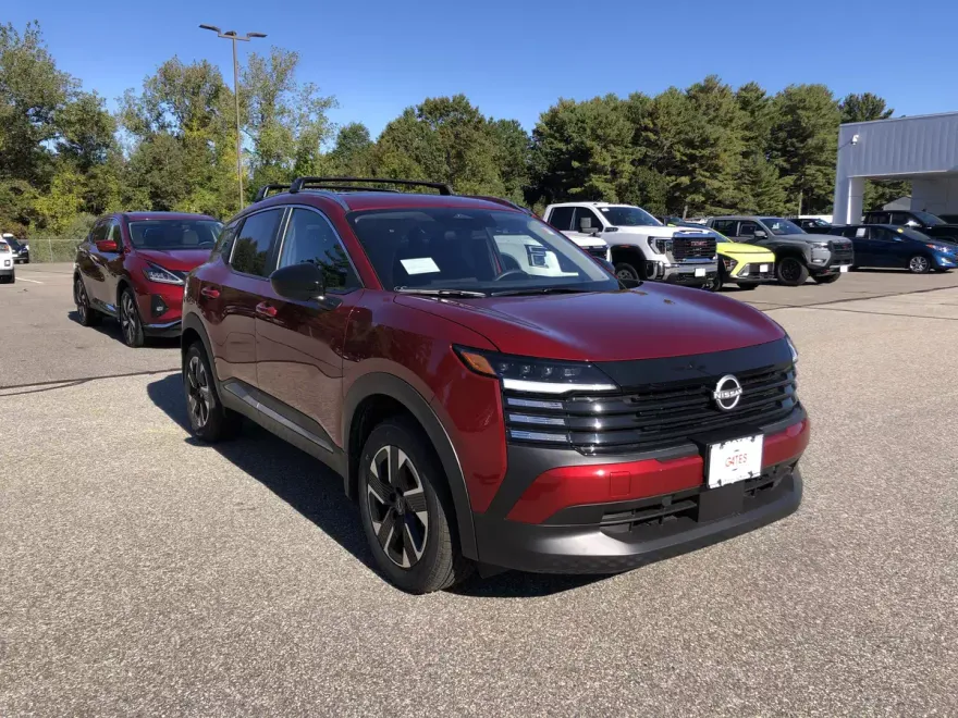 2026 Nissan Kicks SV photo 1