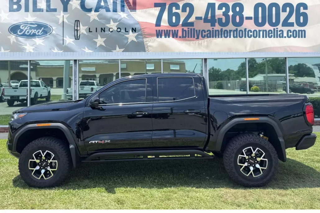 2025 Gmc Canyon AT4 photo 1