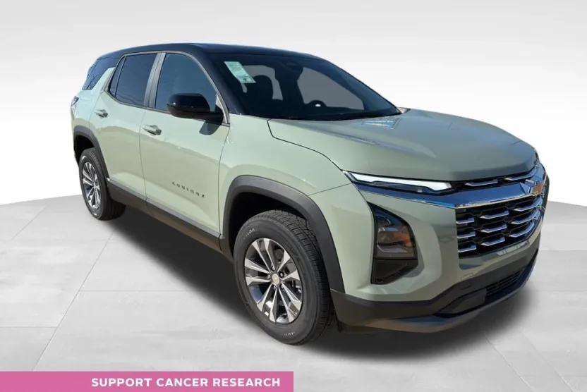 2026 Chevrolet Equinox LT photo 1