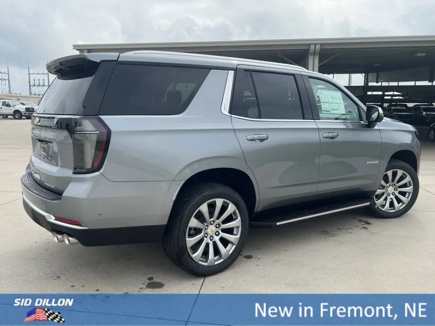 2025 Chevrolet Tahoe Premier photo 1