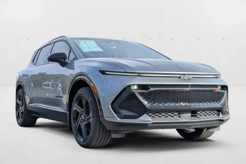 2025 Chevrolet Equinox EV 3RS photo 1