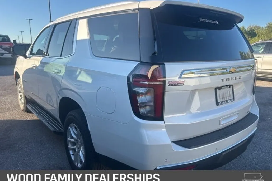 2023 Chevrolet Tahoe LT photo 1