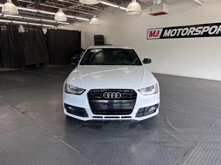 2015 Audi A4 2.0T Quattro Premium Plus photo 1