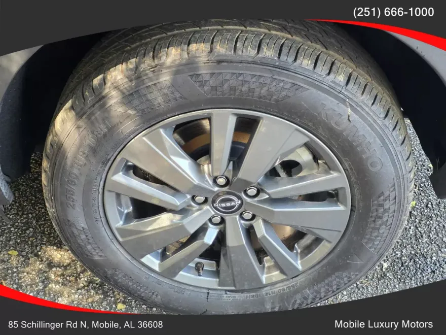 2023 Nissan Pathfinder S photo 1