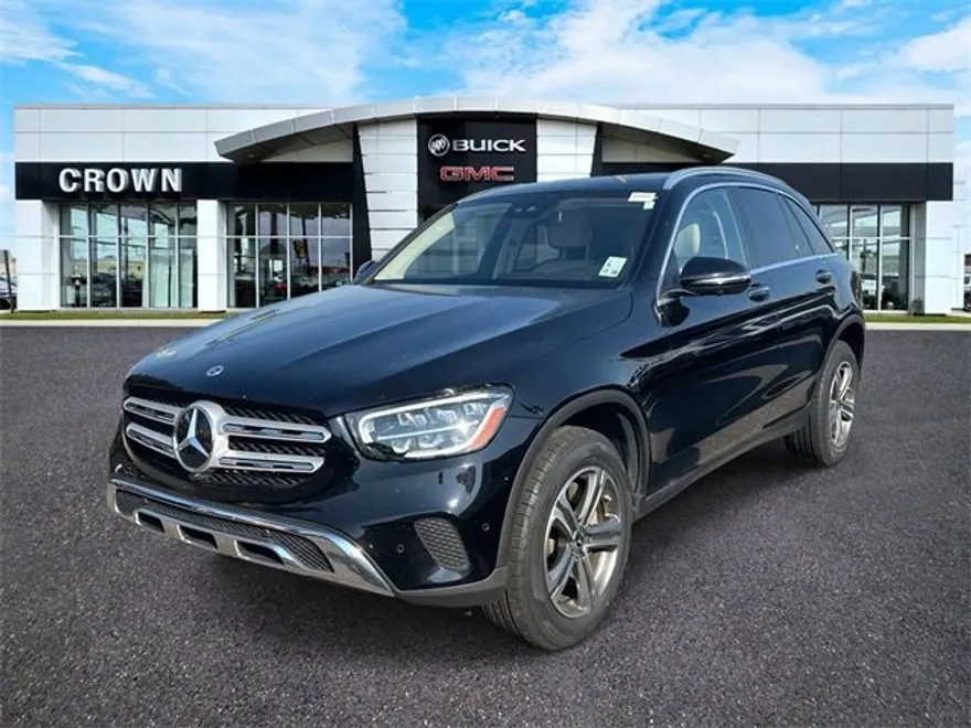 2022 Mercedes Benz GLC 300 photo 1