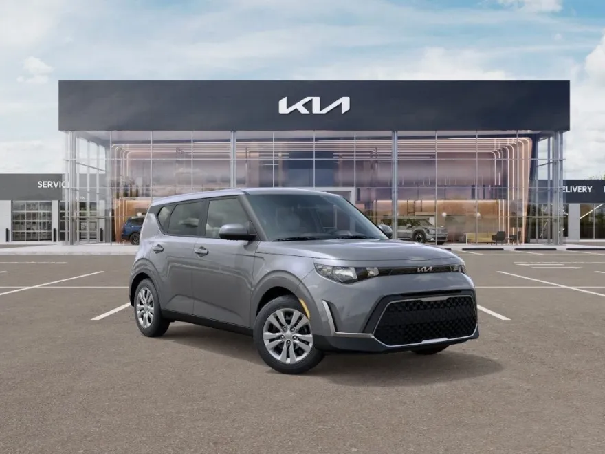 2025 Kia Soul LX photo 1