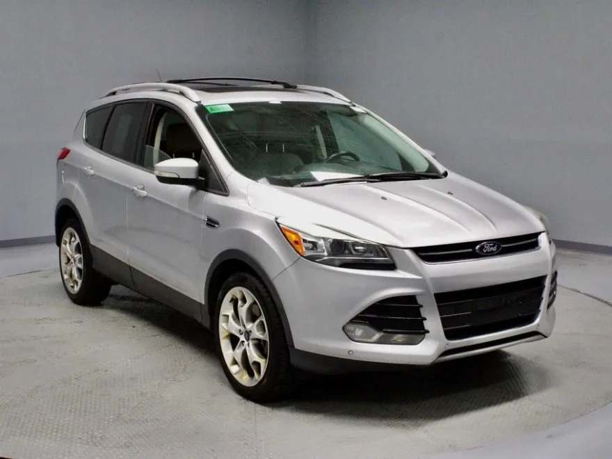 2016 Ford Escape Titanium photo 1