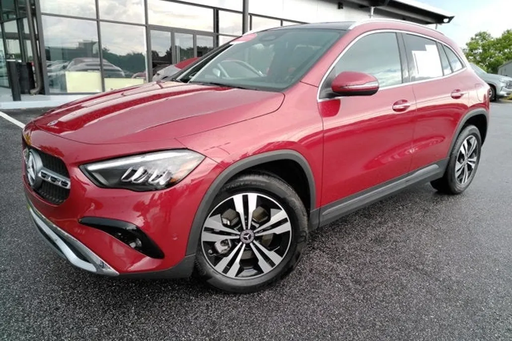2025 Mercedes Benz GLA 250 photo 1
