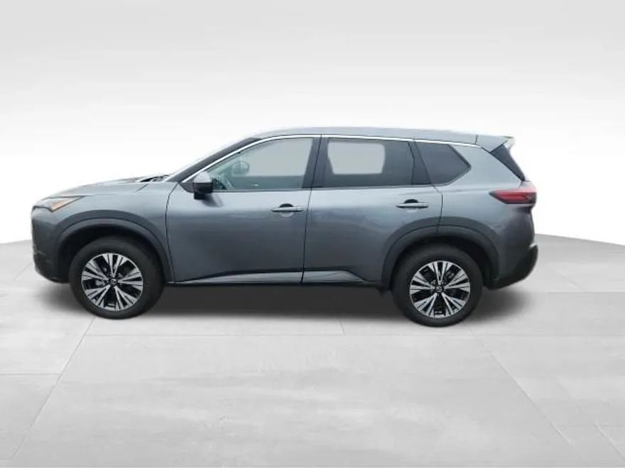 2021 Nissan Rogue SV photo 1