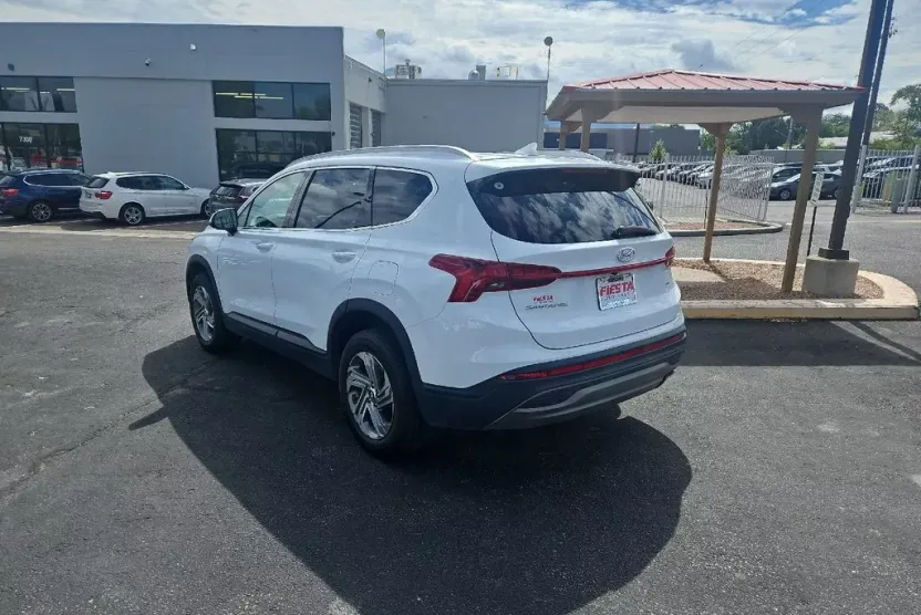 2023 Hyundai Santa Fe SEL photo 1