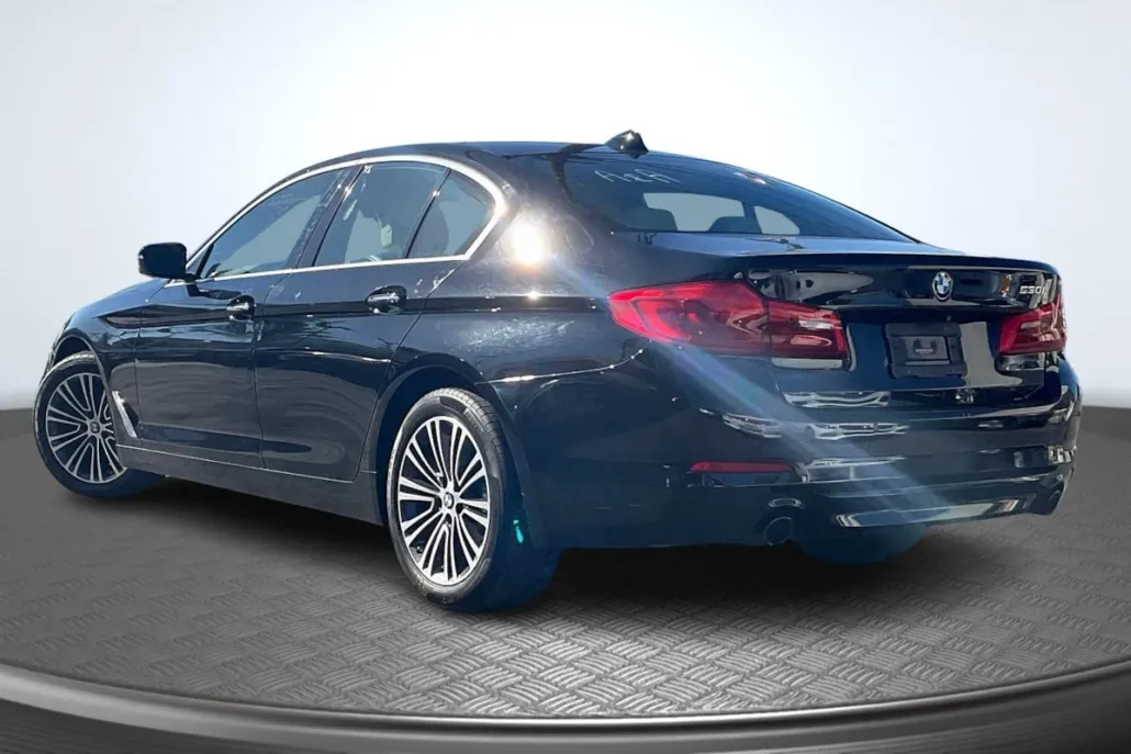 2017 Bmw 530i photo 1