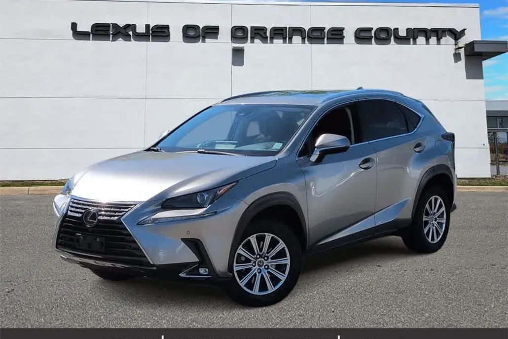 2021 Lexus NX 300 photo 1