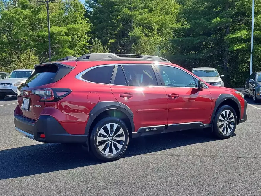 2024 Subaru Outback Limited photo 1