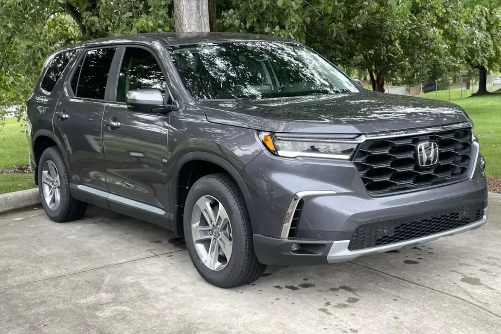 2025 Honda Pilot EX-L photo 1