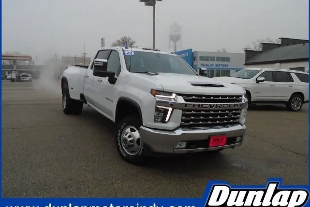 2022 Chevrolet Silverado 3500HD LTZ photo 1
