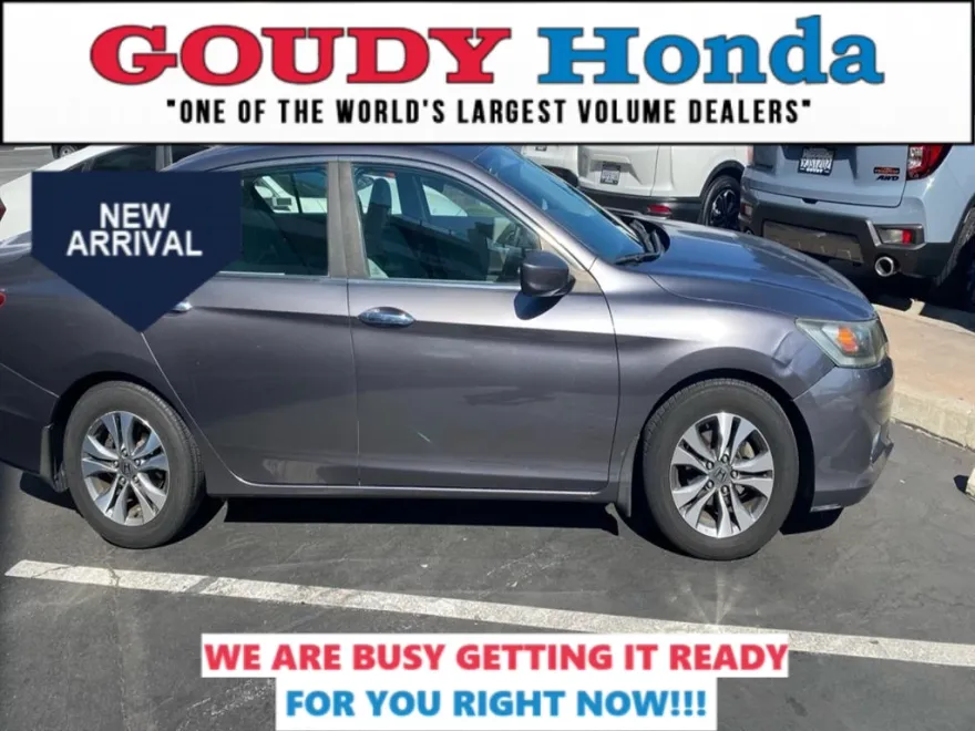 2013 Honda Accord LX photo 1
