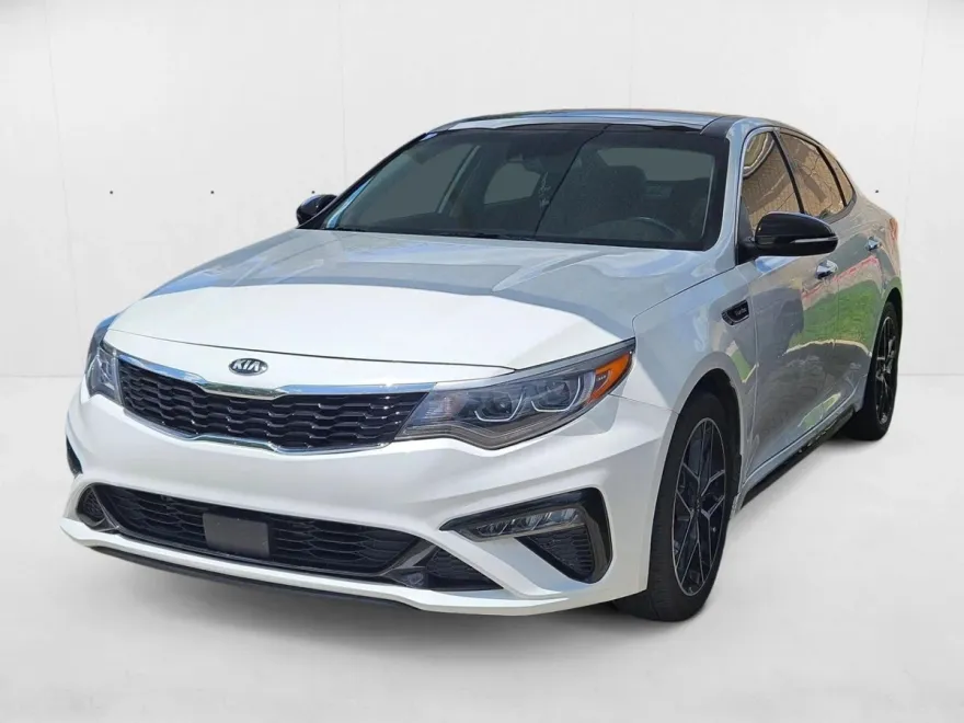 2020 Kia Optima SX Turbo photo 1