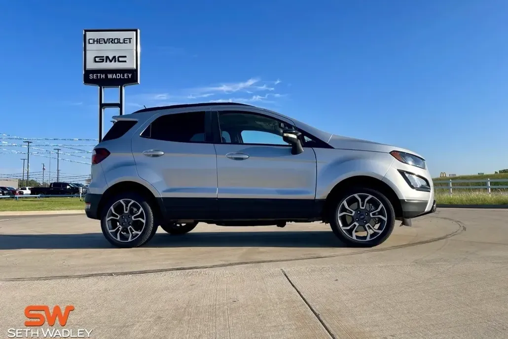 2020 Ford EcoSport SES photo 1