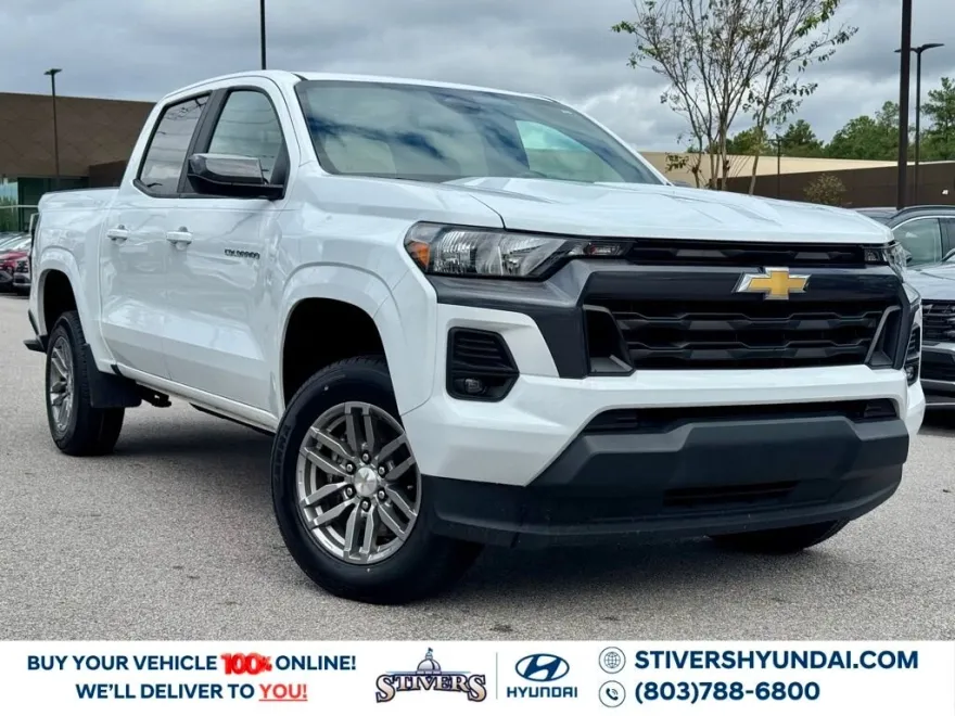 2023 Chevrolet Colorado LT photo 1