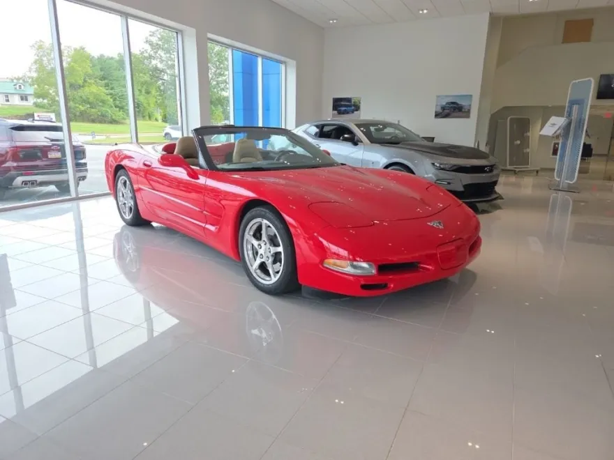 2003 Chevrolet Corvette Base photo 1