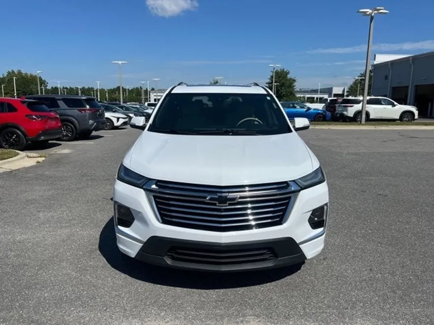 2022 Chevrolet Traverse Premier photo 1